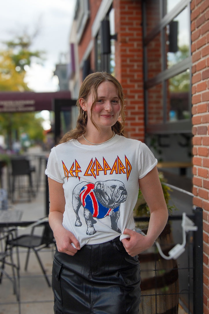 Def Leppard bulldog tee