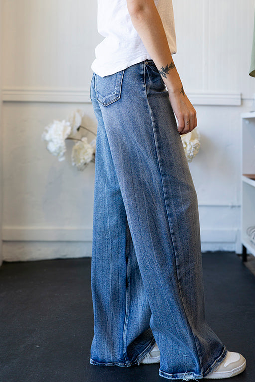 Mid rise wide leg jean