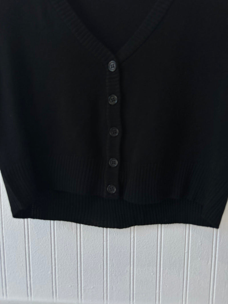 Cropped button front cardigan- Black