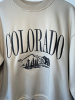 Retro Colorado pullover